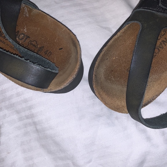 Naot Sandals Made in Israel - Picture 4 of 5